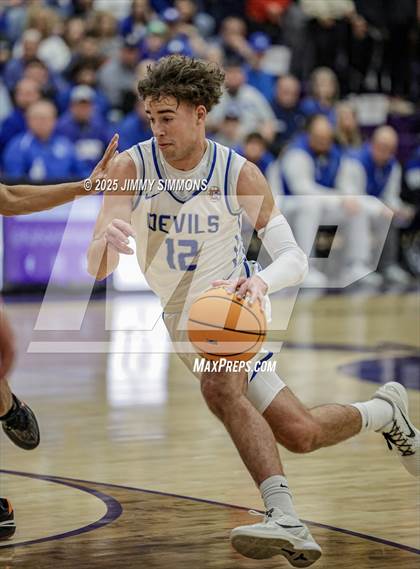 Thumbnail 3 in Quincy vs. Normal Community (IHSA 4A Sectional Championship) photogallery.