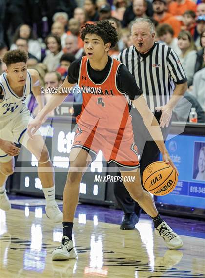 Thumbnail 3 in Quincy vs. Normal Community (IHSA 4A Sectional Championship) photogallery.