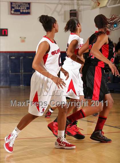 Thumbnail 1 in Bellarmine-Jefferson vs. Antelope Valley (CIF SS Playoffs) photogallery.