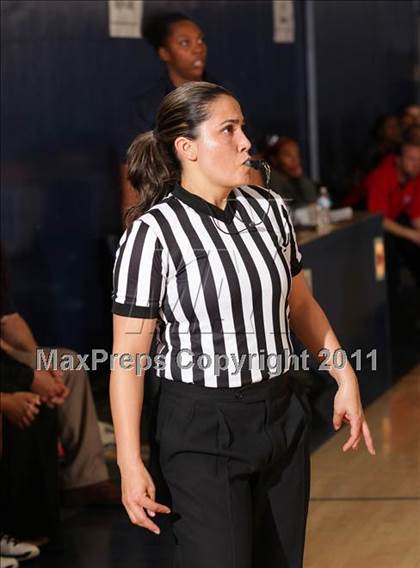 Thumbnail 1 in Bellarmine-Jefferson vs. Antelope Valley (CIF SS Playoffs) photogallery.