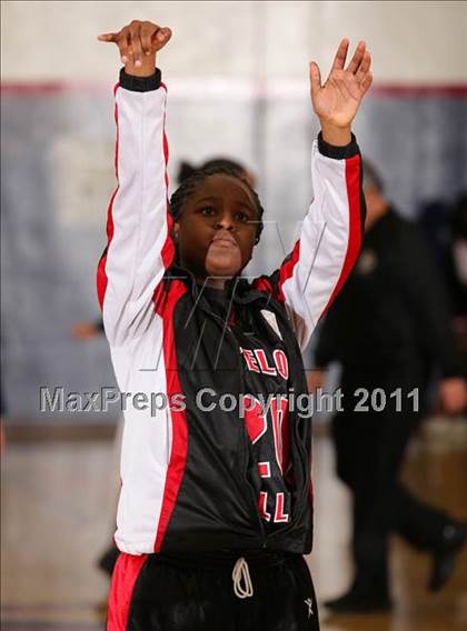 Thumbnail 3 in Bellarmine-Jefferson vs. Antelope Valley (CIF SS Playoffs) photogallery.