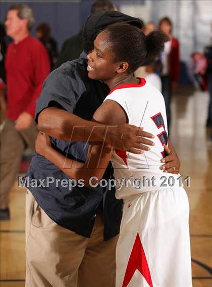 Thumbnail 1 in Bellarmine-Jefferson vs. Antelope Valley (CIF SS Playoffs) photogallery.