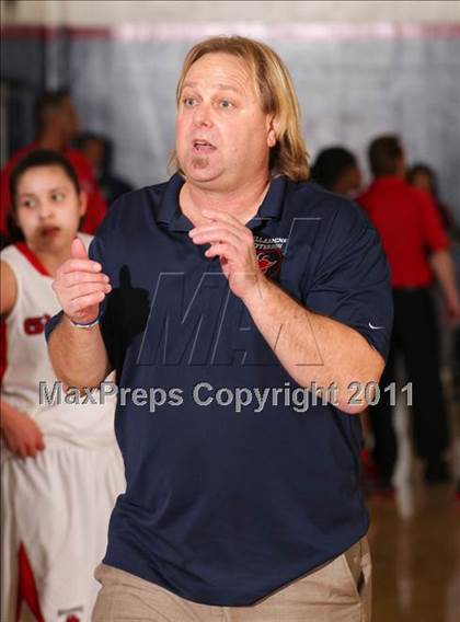Thumbnail 3 in Bellarmine-Jefferson vs. Antelope Valley (CIF SS Playoffs) photogallery.