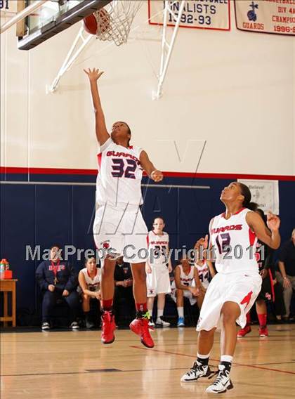 Thumbnail 1 in Bellarmine-Jefferson vs. Antelope Valley (CIF SS Playoffs) photogallery.