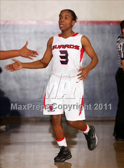 Thumbnail 1 in Bellarmine-Jefferson vs. Antelope Valley (CIF SS Playoffs) photogallery.