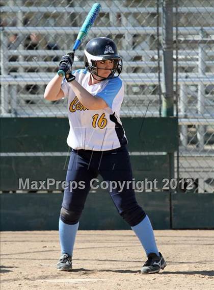 Thumbnail 1 in Center vs. Monterey Trail (Victory Pre-Season T.O.C.) photogallery.