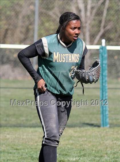 Thumbnail 2 in Center vs. Monterey Trail (Victory Pre-Season T.O.C.) photogallery.