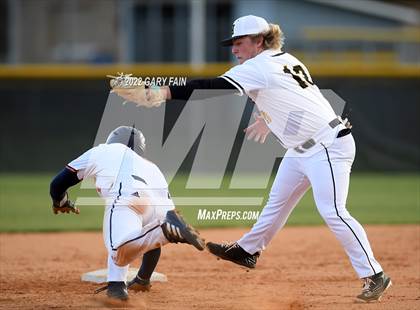 Thumbnail 1 in Roane County @ Hixson photogallery.