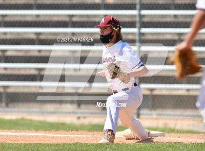 Thumbnail 2 in Belton vs. Austin (AISD Tournament) photogallery.