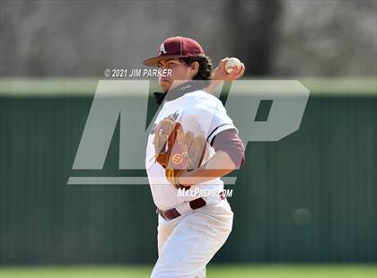 Thumbnail 2 in Belton vs. Austin (AISD Tournament) photogallery.