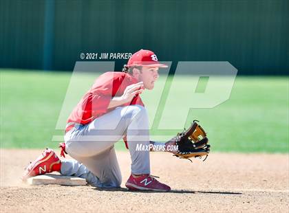 Thumbnail 2 in Belton vs. Austin (AISD Tournament) photogallery.