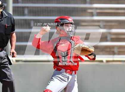 Thumbnail 3 in Belton vs. Austin (AISD Tournament) photogallery.