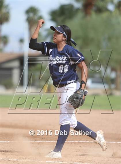 Thumbnail 2 in Aquinas vs Yucca Valley photogallery.