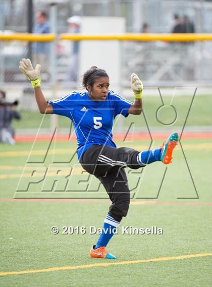 Thumbnail 2 in Benicia vs. Whitney photogallery.
