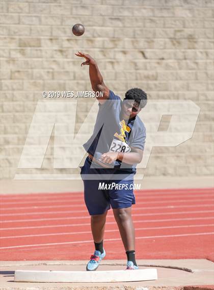 Thumbnail 3 in SacTown Races (Triple Jump and Shot Put) photogallery.