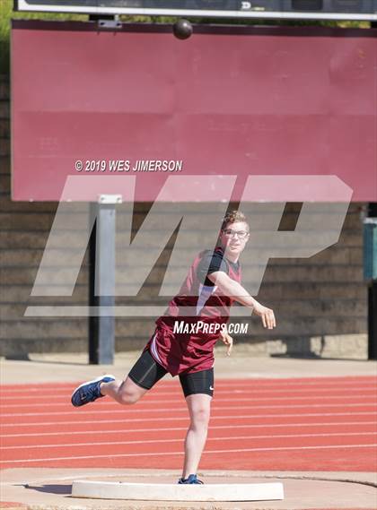 Thumbnail 2 in SacTown Races (Triple Jump and Shot Put) photogallery.
