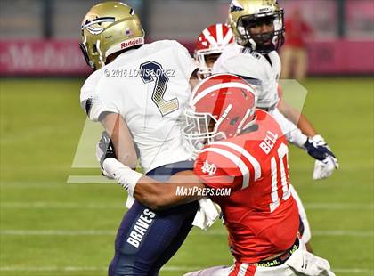 Thumbnail 1 in Mater Dei vs. St. John Bosco (CIF SS Division 1 Final) photogallery.