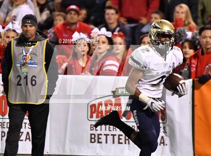 Thumbnail 2 in Mater Dei vs. St. John Bosco (CIF SS Division 1 Final) photogallery.