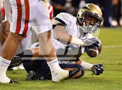 Thumbnail 3 in Mater Dei vs. St. John Bosco (CIF SS Division 1 Final) photogallery.