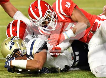 Thumbnail 3 in Mater Dei vs. St. John Bosco (CIF SS Division 1 Final) photogallery.