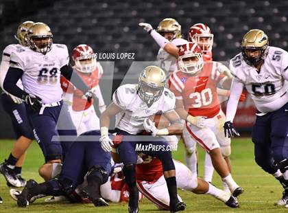 Thumbnail 1 in Mater Dei vs. St. John Bosco (CIF SS Division 1 Final) photogallery.