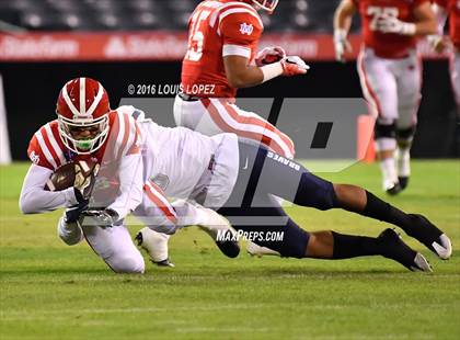 Thumbnail 2 in Mater Dei vs. St. John Bosco (CIF SS Division 1 Final) photogallery.