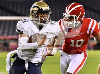 Thumbnail 1 in Mater Dei vs. St. John Bosco (CIF SS Division 1 Final) photogallery.