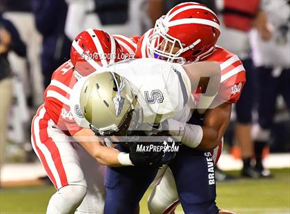Thumbnail 2 in Mater Dei vs. St. John Bosco (CIF SS Division 1 Final) photogallery.