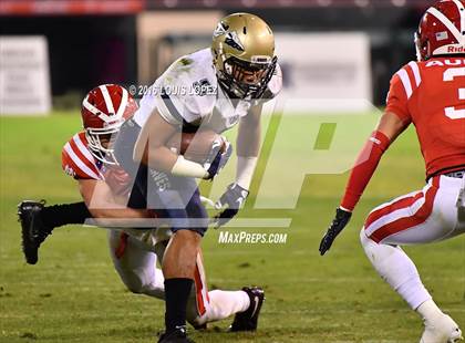 Thumbnail 3 in Mater Dei vs. St. John Bosco (CIF SS Division 1 Final) photogallery.