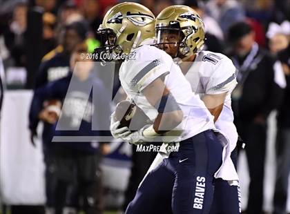 Thumbnail 2 in Mater Dei vs. St. John Bosco (CIF SS Division 1 Final) photogallery.
