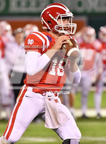 Thumbnail 1 in Mater Dei vs. St. John Bosco (CIF SS Division 1 Final) photogallery.