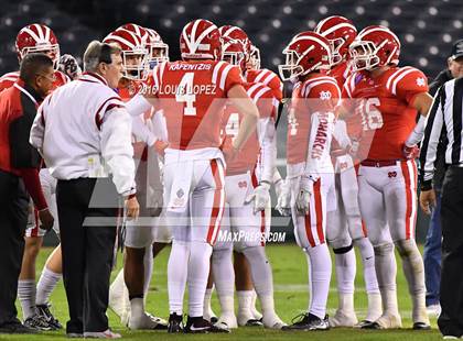 Thumbnail 2 in Mater Dei vs. St. John Bosco (CIF SS Division 1 Final) photogallery.