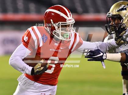 Thumbnail 2 in Mater Dei vs. St. John Bosco (CIF SS Division 1 Final) photogallery.