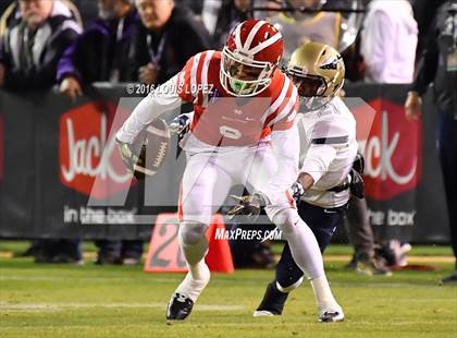 Thumbnail 1 in Mater Dei vs. St. John Bosco (CIF SS Division 1 Final) photogallery.