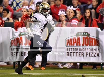 Thumbnail 3 in Mater Dei vs. St. John Bosco (CIF SS Division 1 Final) photogallery.