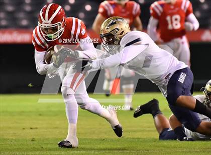 Thumbnail 2 in Mater Dei vs. St. John Bosco (CIF SS Division 1 Final) photogallery.
