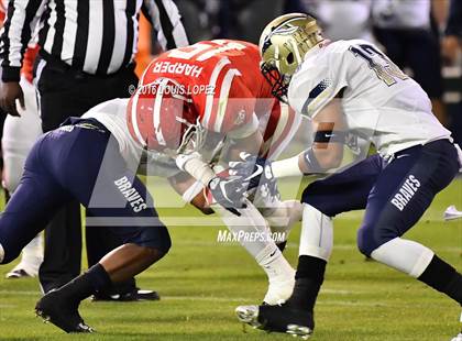 Thumbnail 3 in Mater Dei vs. St. John Bosco (CIF SS Division 1 Final) photogallery.