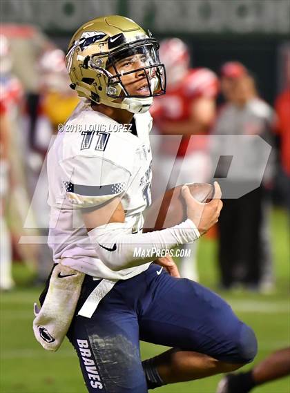 Thumbnail 1 in Mater Dei vs. St. John Bosco (CIF SS Division 1 Final) photogallery.