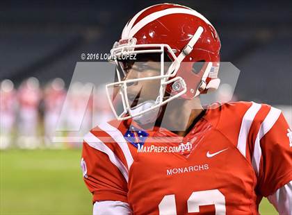 Thumbnail 1 in Mater Dei vs. St. John Bosco (CIF SS Division 1 Final) photogallery.