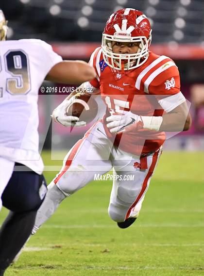 Thumbnail 1 in Mater Dei vs. St. John Bosco (CIF SS Division 1 Final) photogallery.