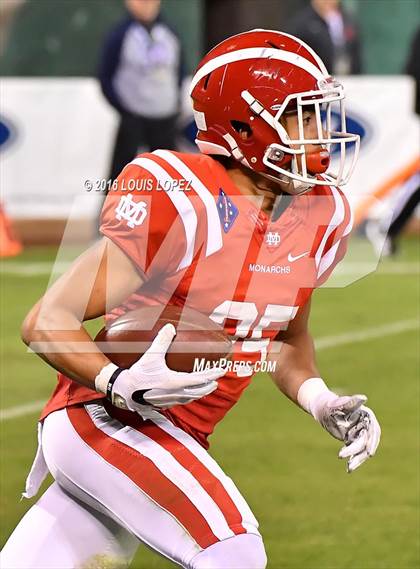 Thumbnail 1 in Mater Dei vs. St. John Bosco (CIF SS Division 1 Final) photogallery.