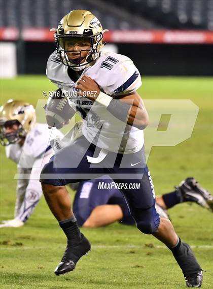 Thumbnail 2 in Mater Dei vs. St. John Bosco (CIF SS Division 1 Final) photogallery.