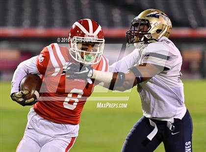 Thumbnail 1 in Mater Dei vs. St. John Bosco (CIF SS Division 1 Final) photogallery.