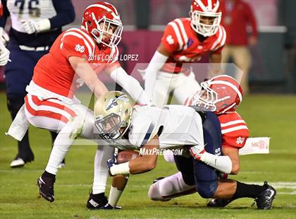 Thumbnail 2 in Mater Dei vs. St. John Bosco (CIF SS Division 1 Final) photogallery.