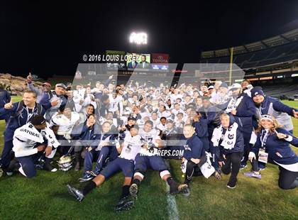 Thumbnail 2 in Mater Dei vs. St. John Bosco (CIF SS Division 1 Final) photogallery.