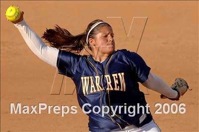 Thumbnail 2 in Chaminade vs Warren (D4 Section Final) photogallery.