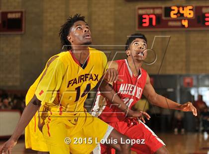 Thumbnail 2 in Fairfax @ Mater Dei (Nike Extravaganza) photogallery.