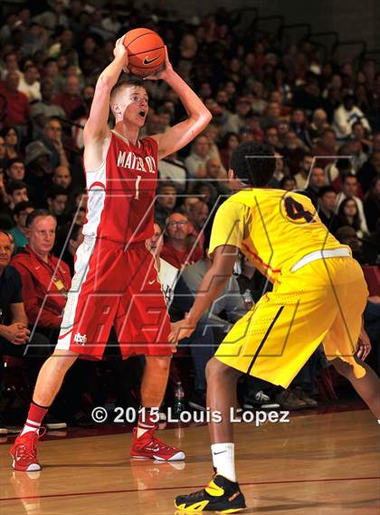 Thumbnail 1 in Fairfax @ Mater Dei (Nike Extravaganza) photogallery.