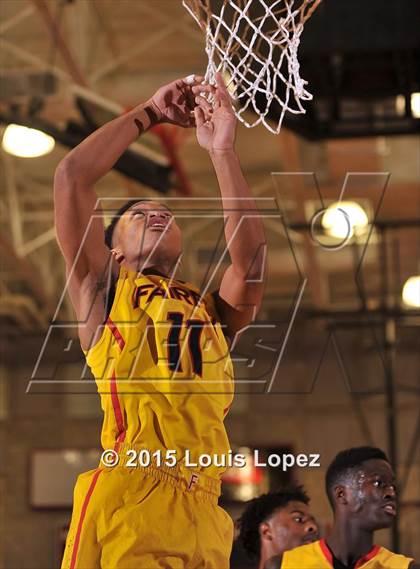 Thumbnail 3 in Fairfax @ Mater Dei (Nike Extravaganza) photogallery.