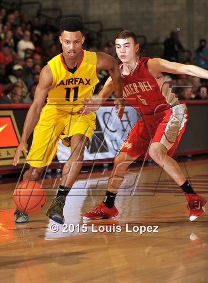 Thumbnail 2 in Fairfax @ Mater Dei (Nike Extravaganza) photogallery.